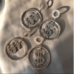 BadDolly.co Moneyyy Talk Earrings ✨